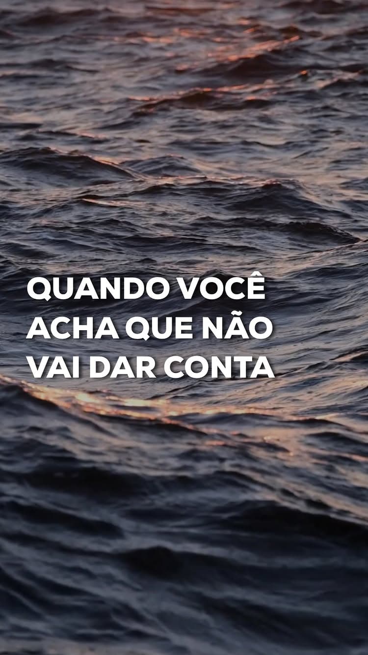 Tem dias em que a batalha parece grande demais e o que a gente tem nas mãos parece pouco. Foi para um dia assim que Davi escreveu o Salmo 20. Ore comigo e marque alguém que está precisando ouvir isso hoje.