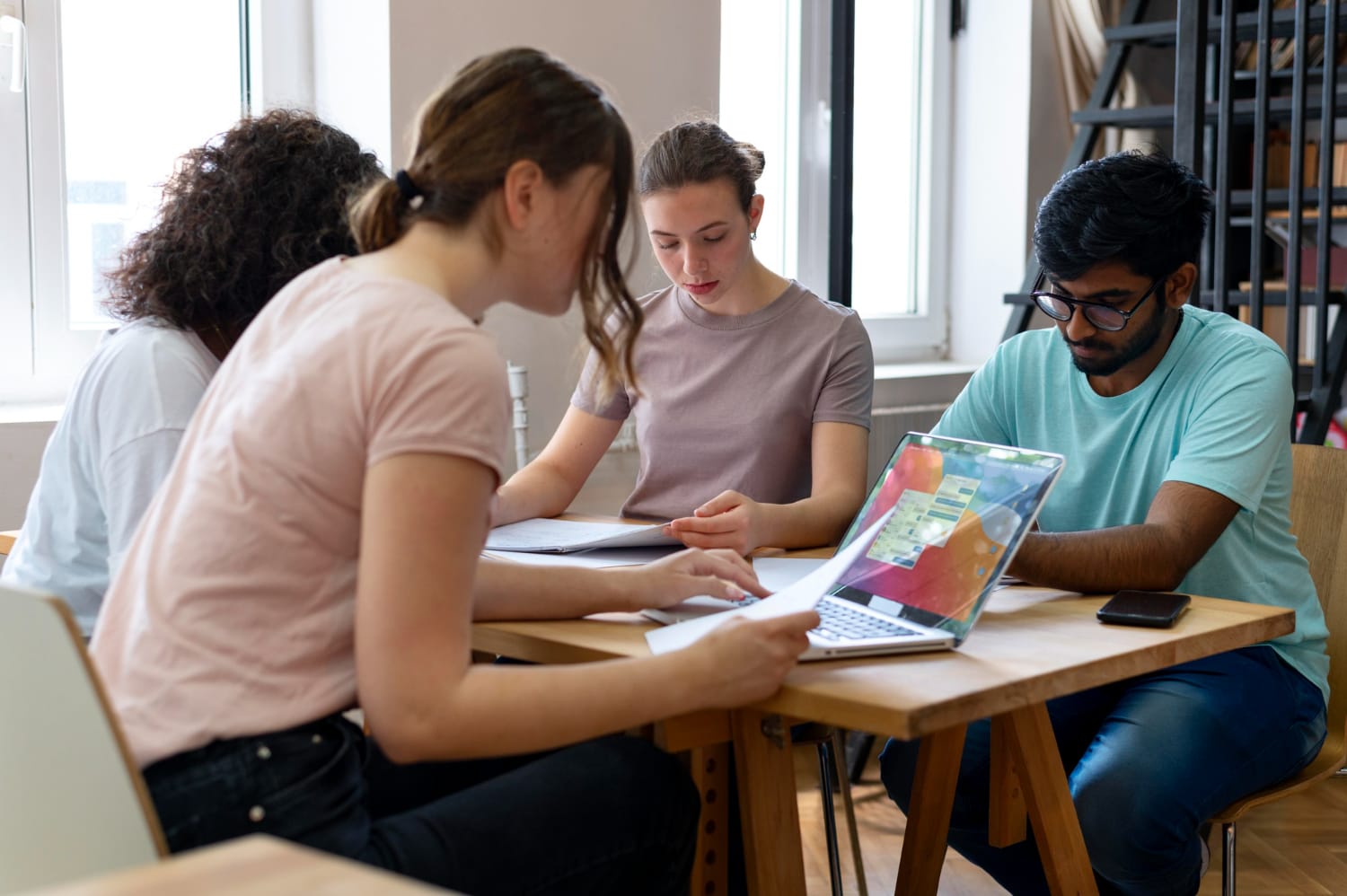 Curso Pressupostos Teóricos e Metodológicos da Educação de Jovens e Adultos